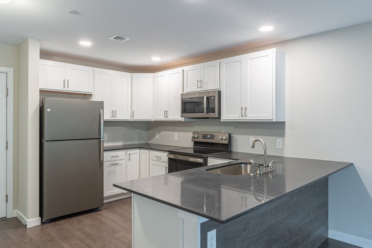 Brant Court Apartments